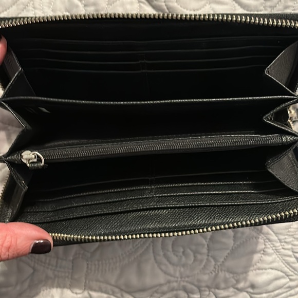 Coach, zebra leather wallet, zippered wallet - Picture 2 of 4